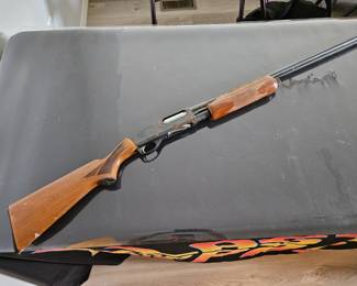 Remington 16 gauge shotgun 