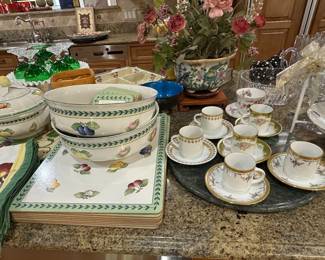 Villeroy & Boch dishes and placemats
