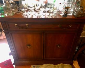 Additional Liquor Cabinet with Flip Top sides