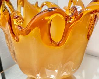 MURANO AMBER GLASS BOWL.