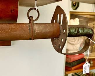 ANTIQUE AUSTRIAN HEAVY CAVALRY SABER SWORD