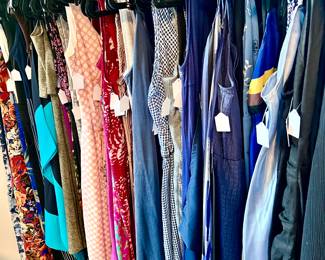 MOSTLY SIZES MEDIUM TO LARGE. SOME SMALL AND XL AS WELL.