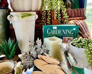GARDENING, TURKEYS, PUMPKINS, VASES AND FROGS!