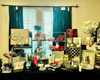 BEAUTY SPA ROOM WITH LOTS OF MAKE-UP, SHOES, HAIR PRODUCTS, WIGLETS HAIR TOPPERS RETAILING FOR $75-125, AND MORE.