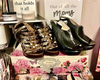 MORE WOMEN'S SHOES DOWNSTAIRS! SIZES 7.5-9.