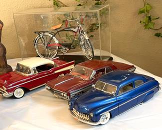 Cool die cast cars & schwinn bike