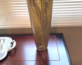 Art glass vase