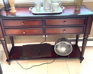 Hand side buffet