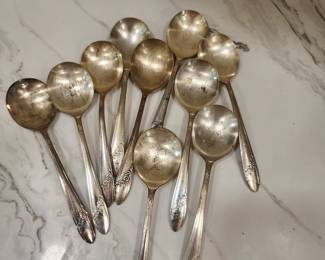 LOT OF SOUP SPOONS SILVER PLATE