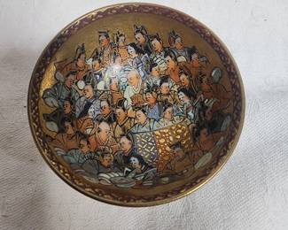 HAND PAINTED ANTIQUE JAPANESE TINY DISH