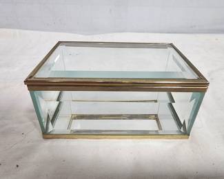 GLASS AND MIRROR BOX