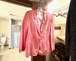 Vintage, 100% SILK, red checkered lined blazer, great spring and summer accessory! Wear it with white shorts, demin shorts OR jeans...Size 10 (please note, most vintage clothing is 1-2 sizes smaller than today's sizes)