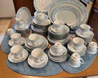 Vintage NORITAKE China, 72 Pieces, Beautiful Set!