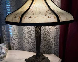 Antique Bradley Hubbard Reverse Painted Lamp