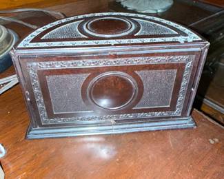 Bakelite Roto Tray Smoking Set