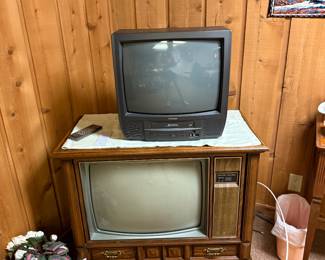 Vintage Zenith Television Vintage TV VCR Combo