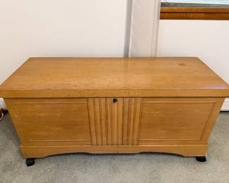 Lane Cedar Chest