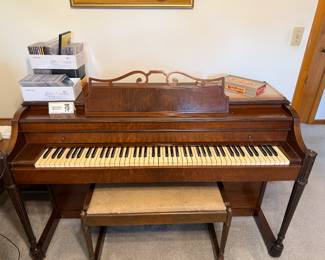 Vintage Aerosonic Piano