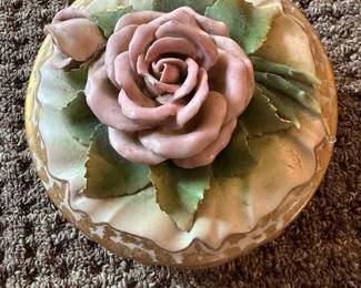 Hand-Made Ceramic Jewelry or Powder Vanity Trinket 6-7 inches across