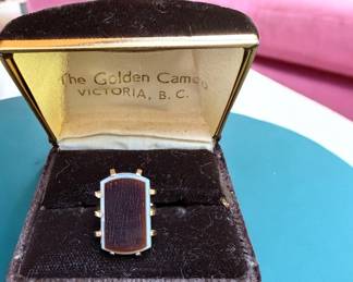 1920 10K Onyx Ring