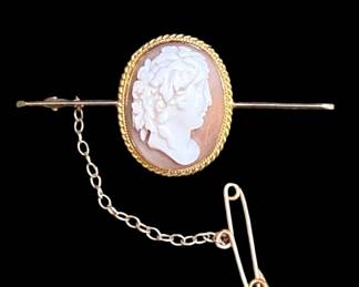1840 Shell Cameo Bar Brooch 18ct Gold