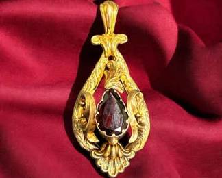 Victorian Pyrope Garnet Pendant