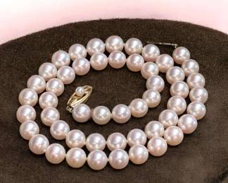 Mikimoto Pearl Strand With Gold Clasp