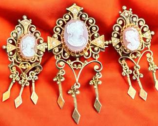 Antique Cameo Hard Stone Suite
