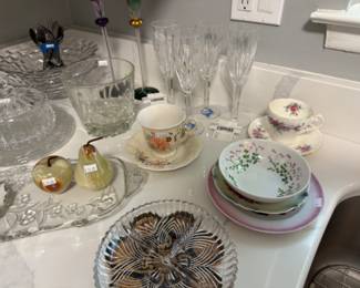 Kristian Etched Glass Champagne Flutes, Tea Sets, Bowls, Waterford Carina Champagne Flutes