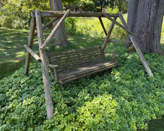 Outdoor Swing 