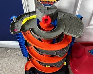 and we have classic collectible cars to go with these!