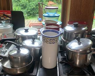 Kitchenware & Collectibles