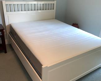 Queen Size Bed
