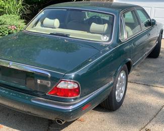 2003 Jaguar XJ8