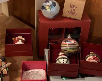 Seasonal & Holiday Decor