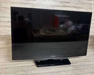 Samsung H4500 28" Class HD Smart LED TV