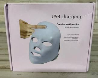 Colorful Facial Beauty LED Mask One Button Operation 7 light color cycle