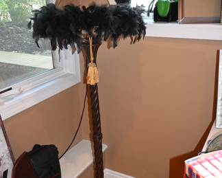 Floor lamp