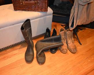 Mens boots,