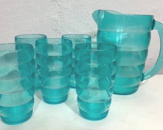 Turquoise Bubbly Pitcher Five Cups