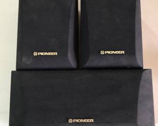 Pioneer Bookshelf Speakers 