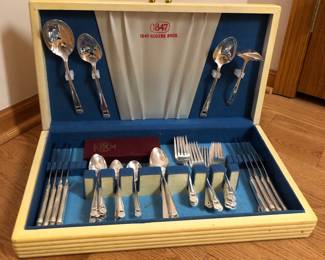Rogers Eternally Yours Flatware