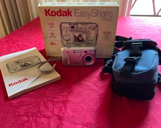 Kodak Easy Share Digital Camera and Samsonite Worldproof Camera Case