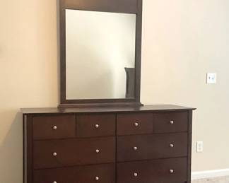 Dresser w Mirror