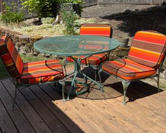 54 CastAluminumPatioSetwithDiningTableStandCushions