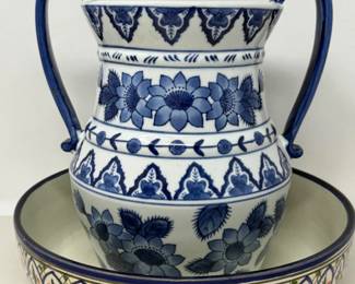 145 TunisianPotteryBowlandBlueVessel