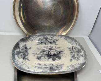158 Mid19thCenturyStainlessSilverplatePlatterTrio