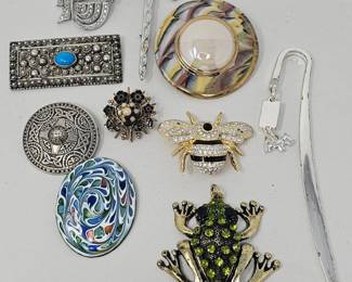 187 CostumeJewelryPinsPendant