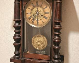 3 VintageGermanViennaRegulatorStylePendulumWallClock