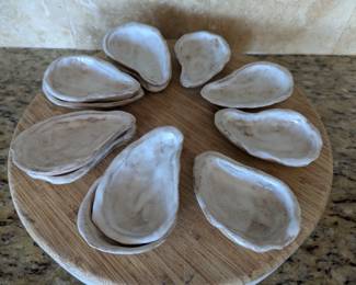 Loftin Oysters ceramic shells